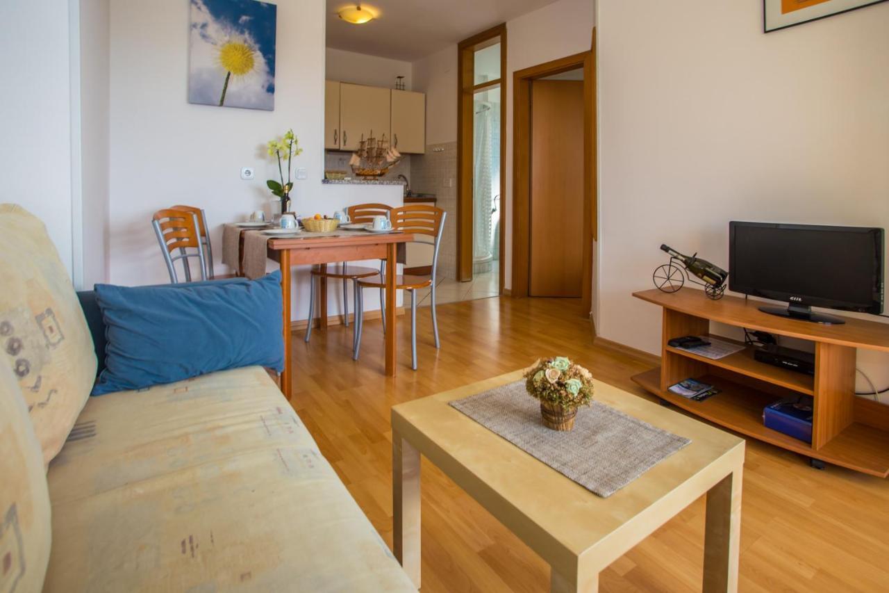 Ferienwohnung Apartman Vlado Vrsar Exterior foto