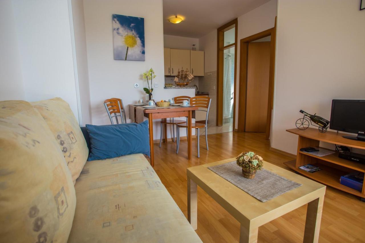 Ferienwohnung Apartman Vlado Vrsar Exterior foto