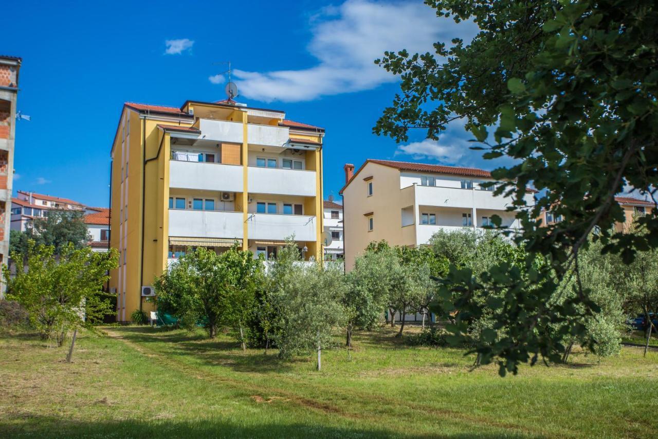 Ferienwohnung Apartman Vlado Vrsar Exterior foto